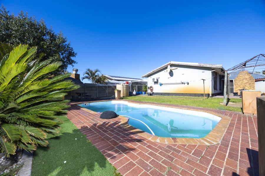3 Bedroom Property for Sale in Windsor Park Western Cape